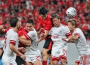 -日本鏖战曼城，苏亚雷斯点燃赛场