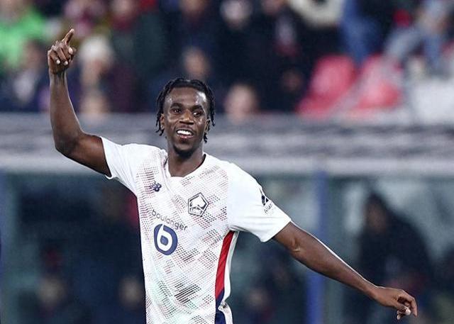 关于生死对决!球队险胜晋级决赛的信息 关于生死对决!球队险胜晋级决赛的信息