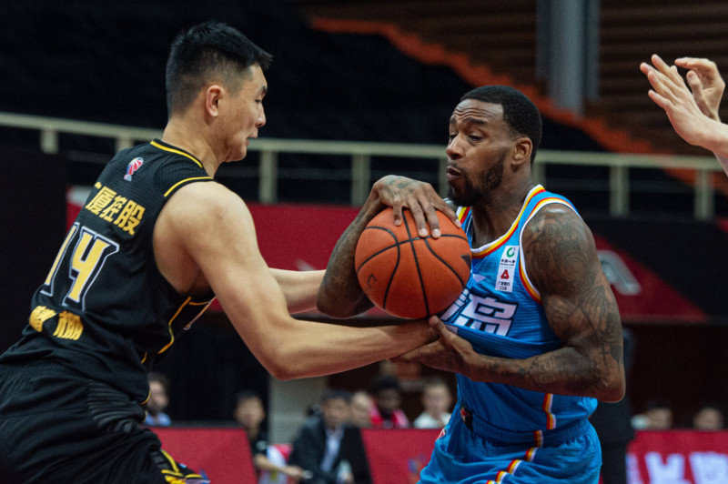 福建队客场遭受连败,迎来转机 福建队客场遭受连败,迎来转机