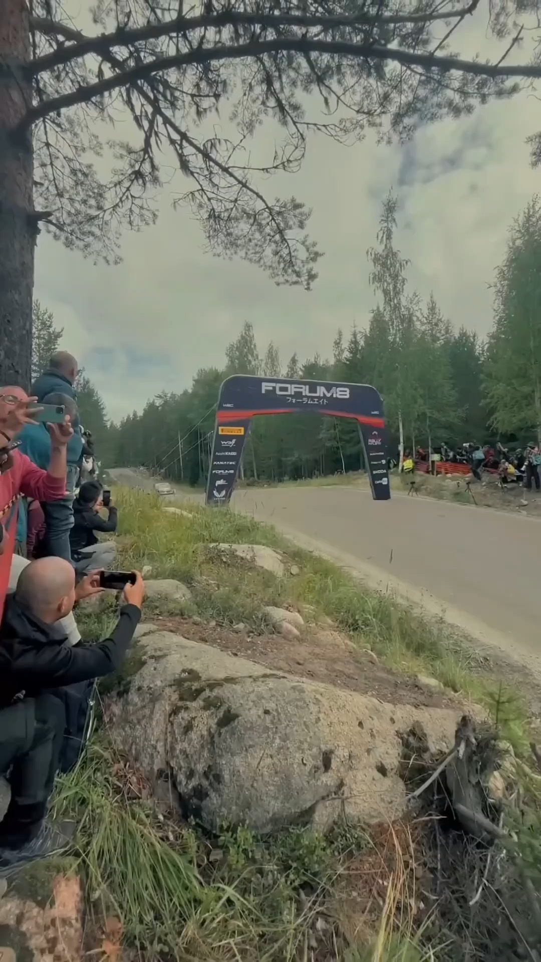 西班牙代表队挑战赛道,勇往直前 西班牙代表队挑战赛道,勇往直前