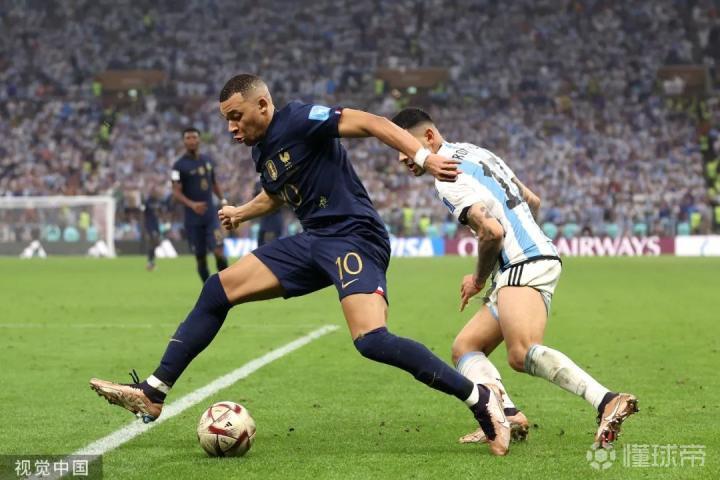 巴黎圣日耳曼卫冕之路坦荡前行的简单介绍 巴黎圣日耳曼卫冕之路坦荡前行的简单介绍