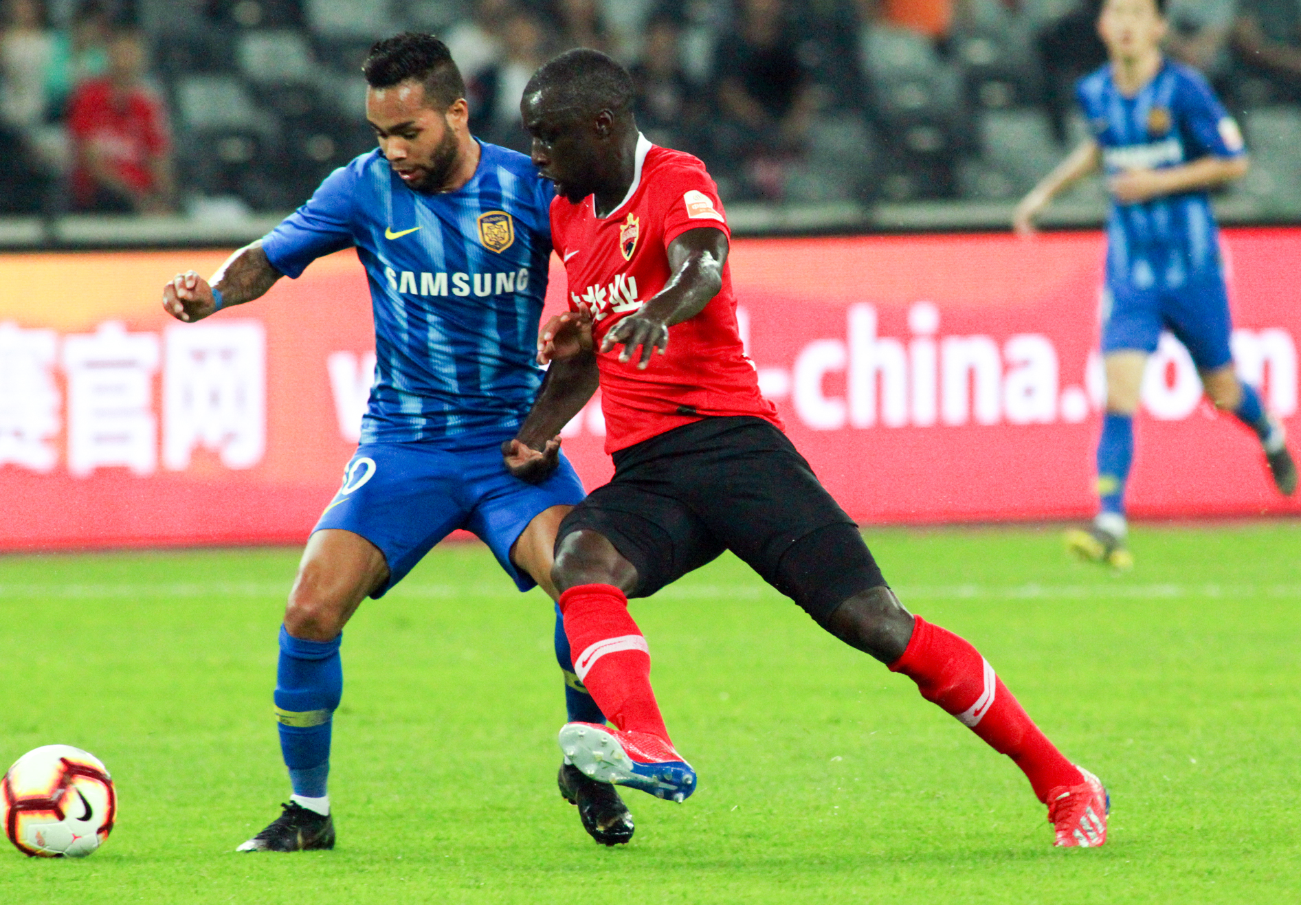 包含广州富力客场告捷,零封江苏苏宁取得连胜的词条 包含广州富力客场告捷,零封江苏苏宁取得连胜的词条