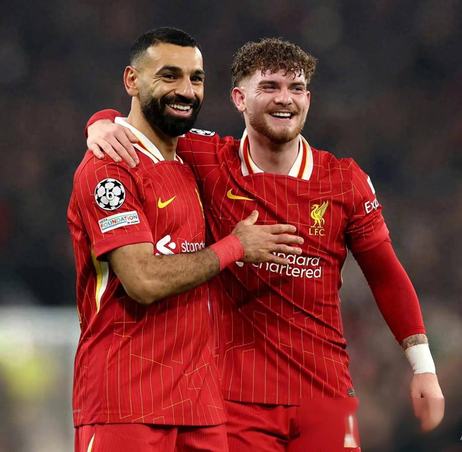 利物浦惊险获胜,晋级淘汰赛 利物浦惊险获胜,晋级淘汰赛