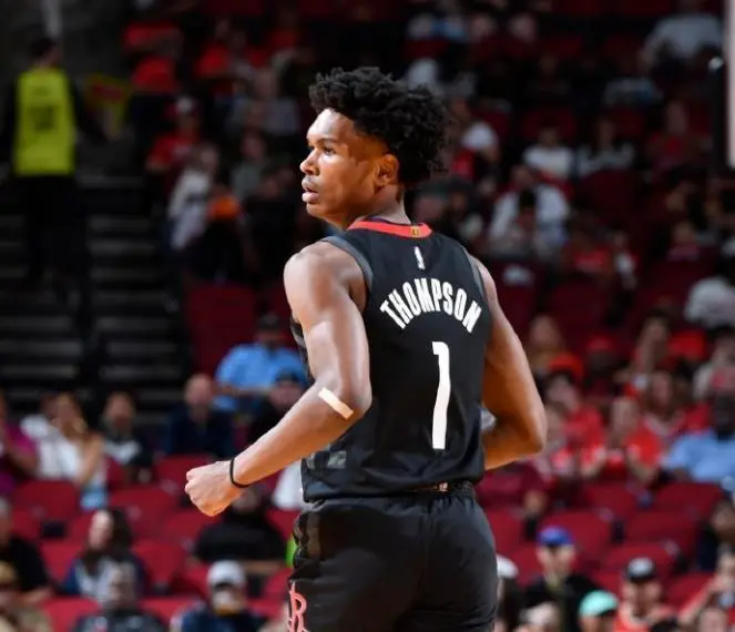 火箭前锋突然退役宣布,引发球迷震惊的简单介绍 火箭前锋突然退役宣布,引发球迷震惊的简单介绍