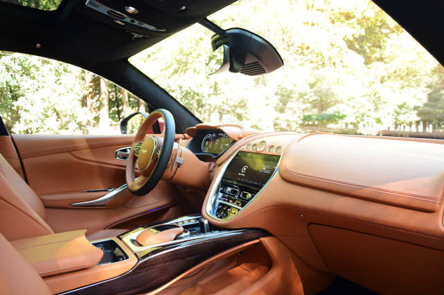 威廉姆斯横扫阿斯顿马丁,诺里斯状态火热的简单介绍 威廉姆斯横扫阿斯顿马丁,诺里斯状态火热的简单介绍