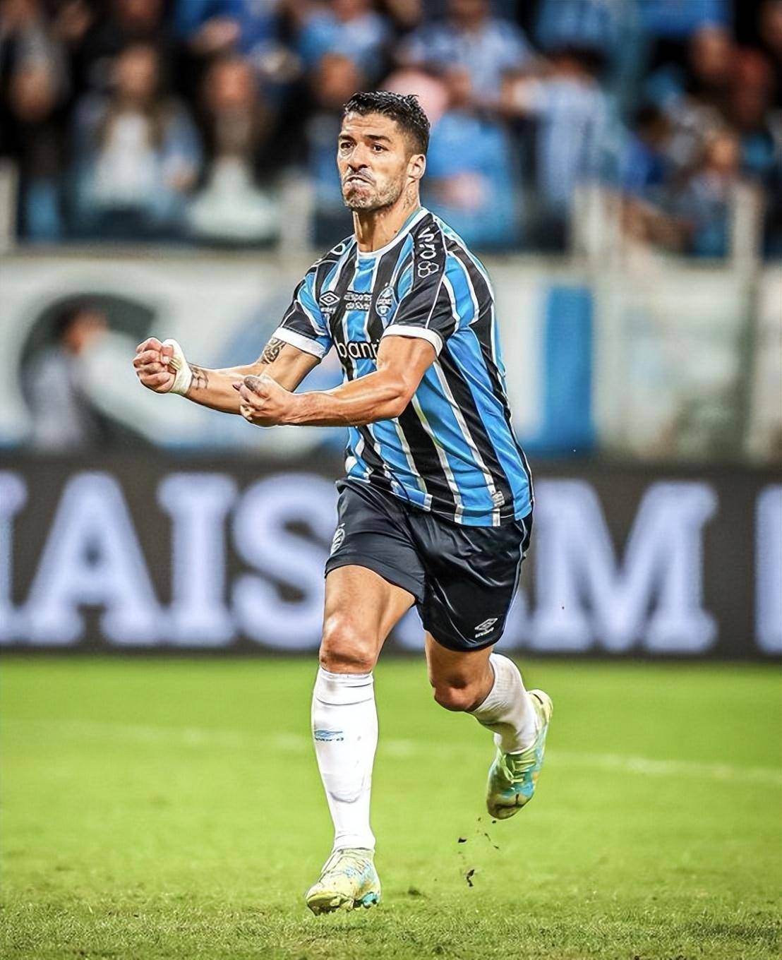 德国力克AC米兰，苏亚雷斯高光表现的简单介绍