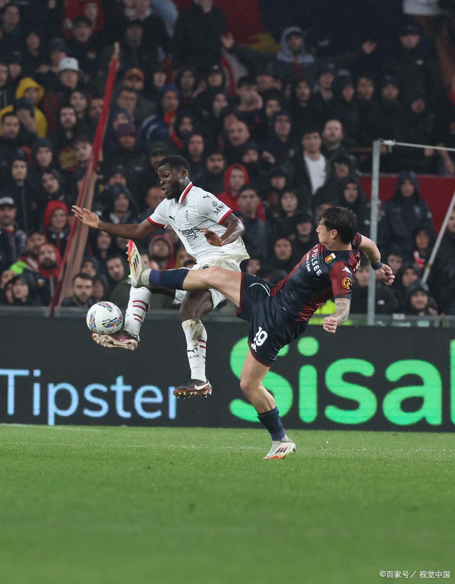 AC米兰防线失常,惨遭连败 AC米兰防线失常,惨遭连败