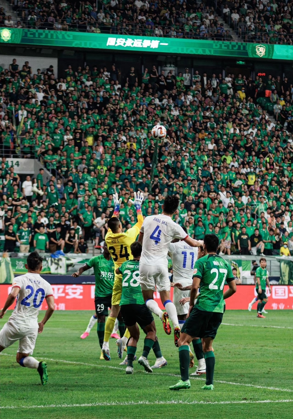 传统豪门球队在比赛中逐渐崛起 传统豪门球队在比赛中逐渐崛起