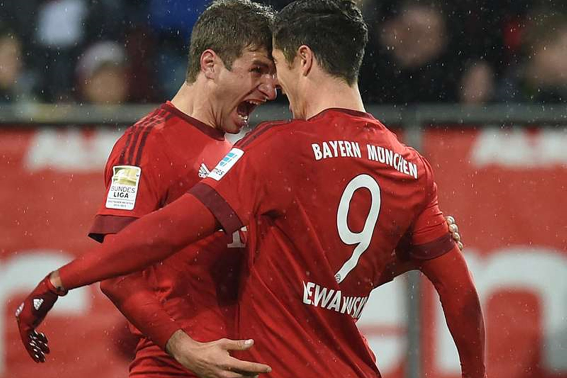 切尔西翻盘里昂,莱万统治全场 切尔西翻盘里昂,莱万统治全场