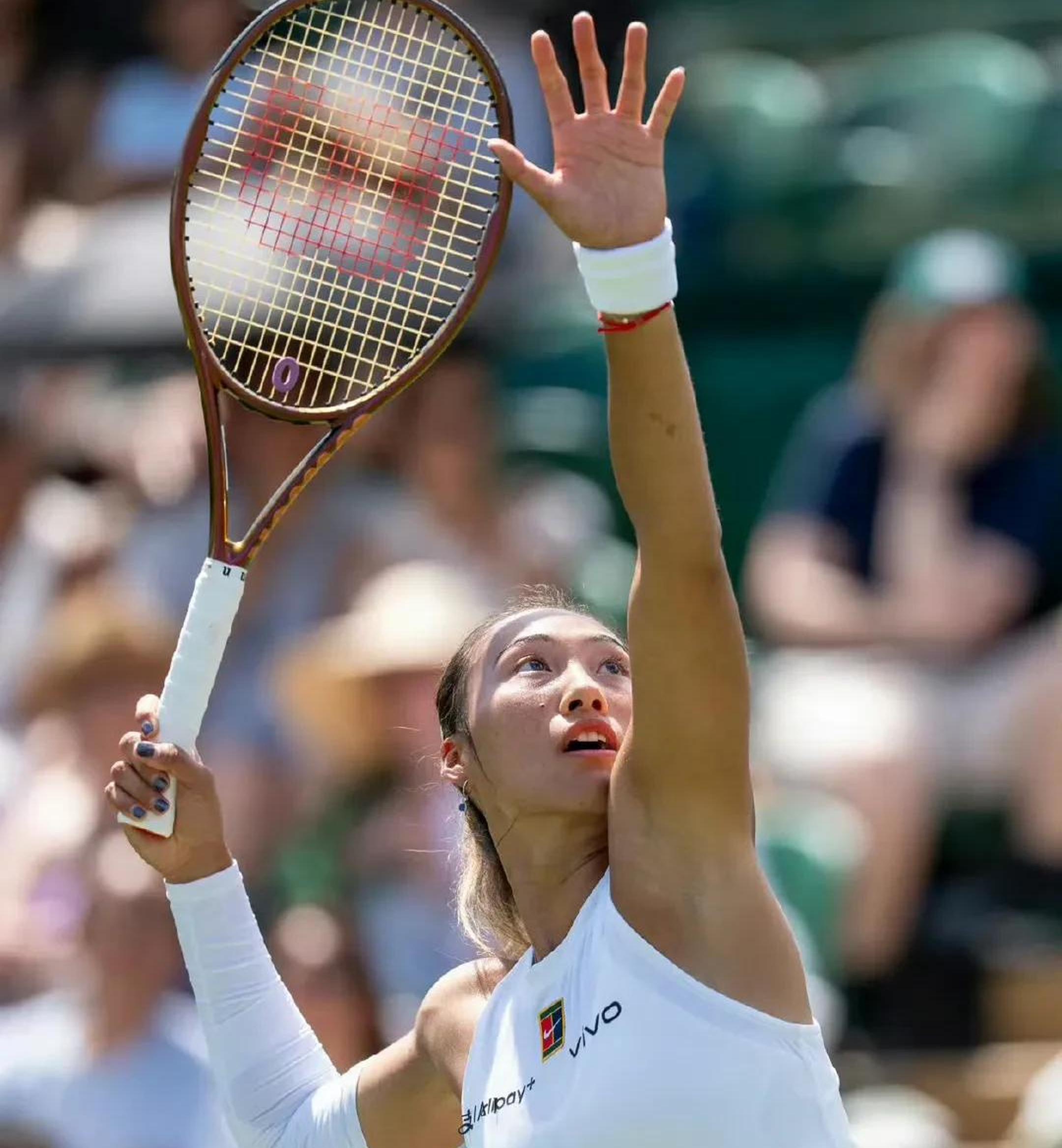 温网完胜年终总决赛,蒂姆扛起全队 温网完胜年终总决赛,蒂姆扛起全队