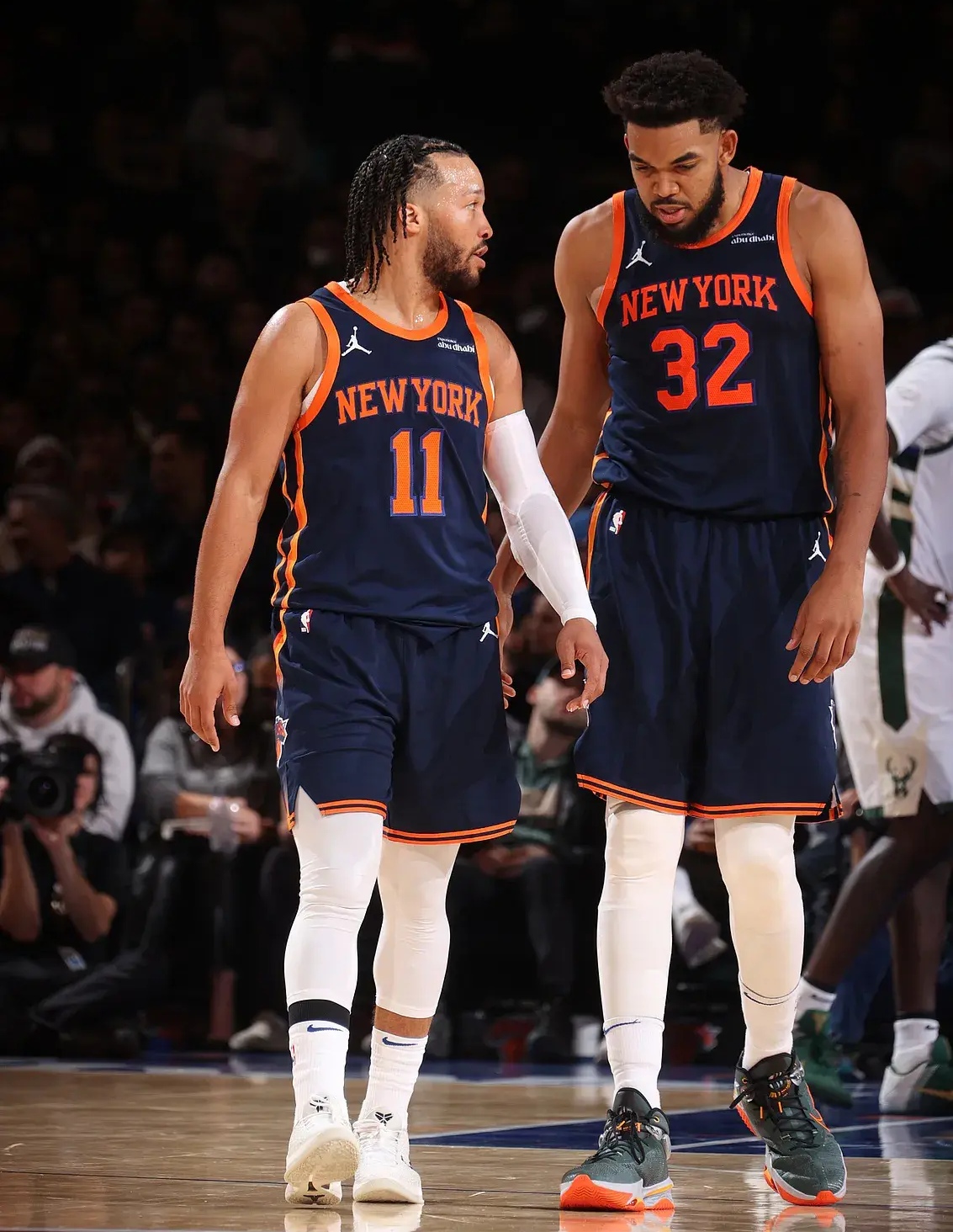 公牛鏖战魔术，福克斯扛起全队