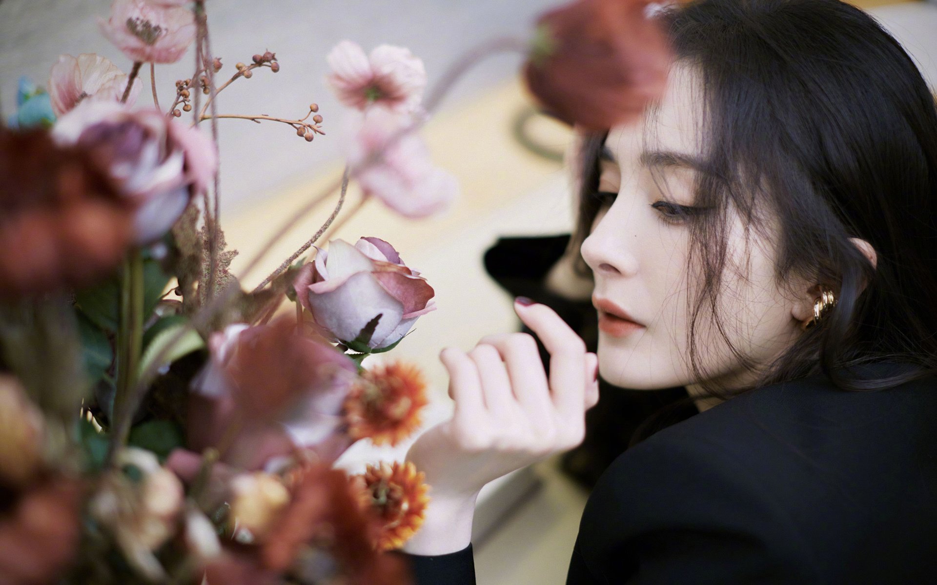 跨越大陆的足球荣耀,塞内加尔晋级风暴与蒂亚戈的德甲统治时刻