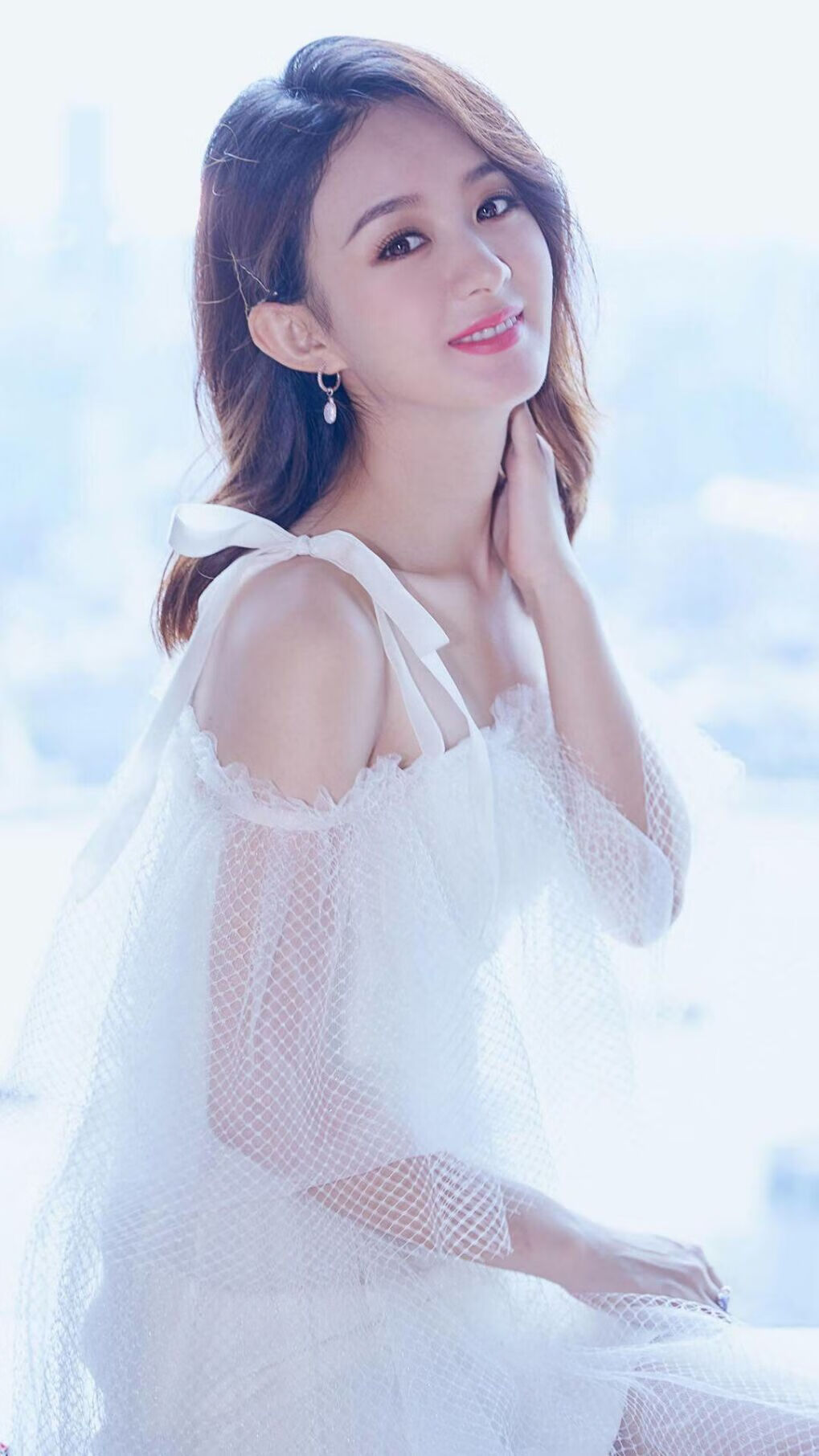 铁血马竞关键战绝境突围！德里赫特一战封神，三秒内两次挡出巴萨必进球